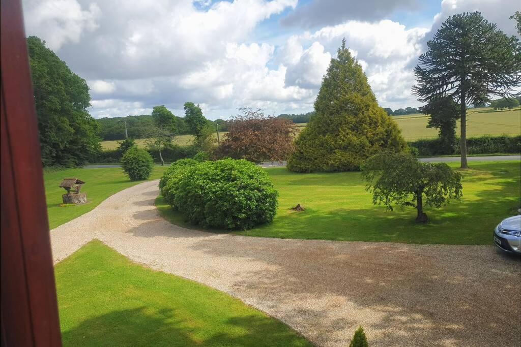 Ashwood Holiday Cottage. Ashford  Luaran gambar