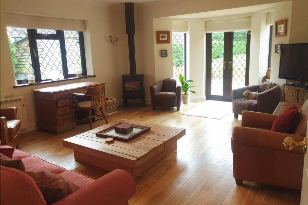 Ashwood Holiday Cottage. Ashford  Luaran gambar
